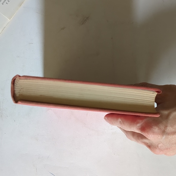 The Enormous Room - E.E. Cummings - 1934 Modern Library ed. - Picture 5 of 11